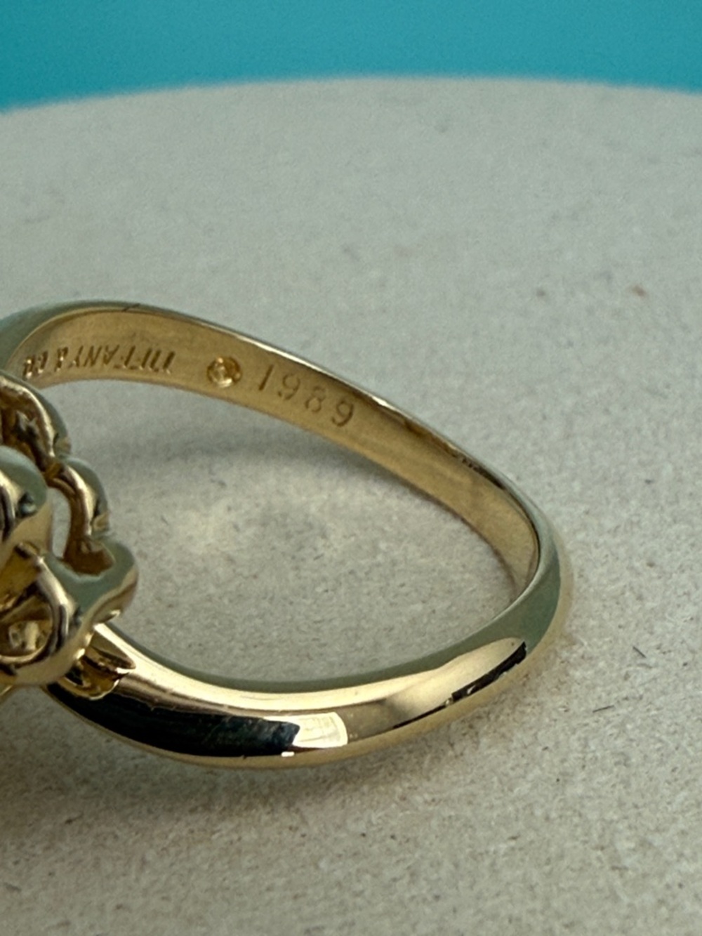 Tiffany & Co. 18k gold Butterfly ring - Picture 10 of 16